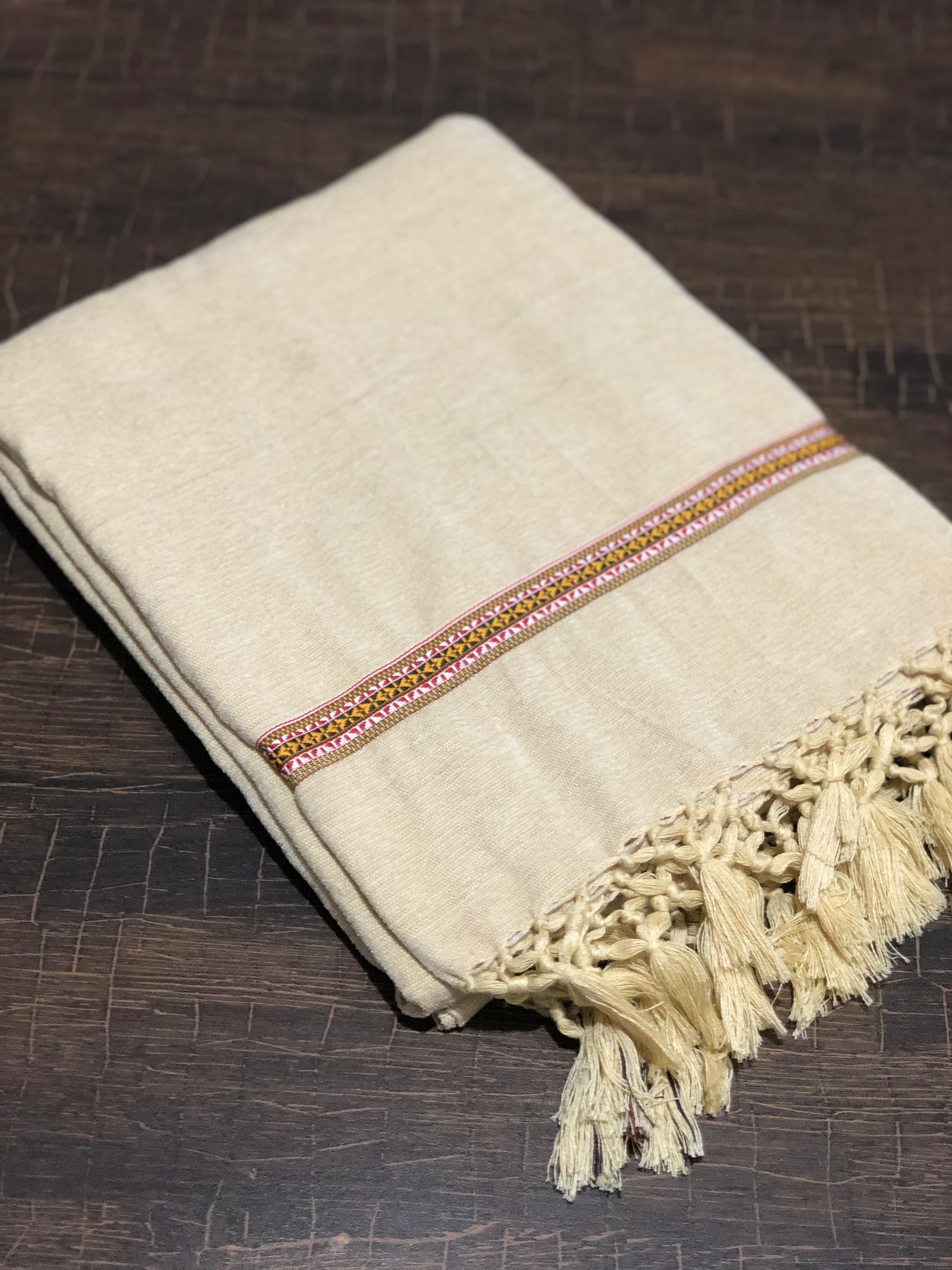 Velvet Gents Shawl – Soft, Warm & Stylish Traditional Wrap