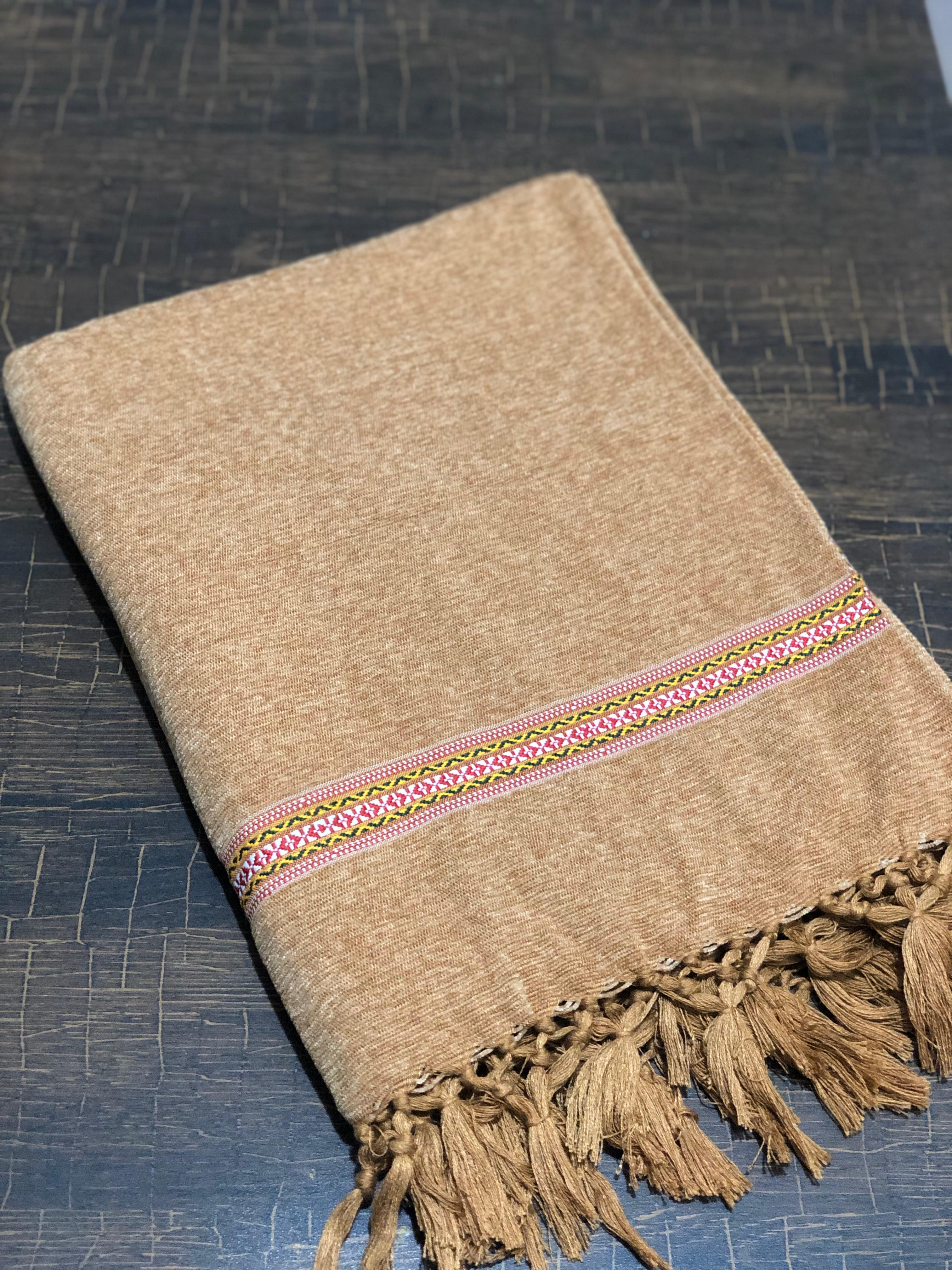 Velvet Gents Shawl – Soft, Warm & Stylish Traditional Wrap